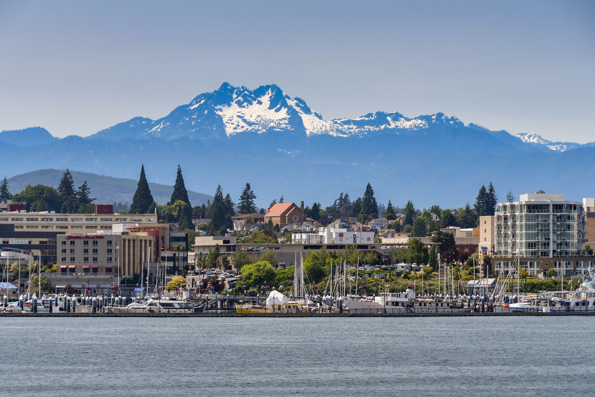 We make moving stress-free, simple, and fast for families and businesses in Bremerton, WA